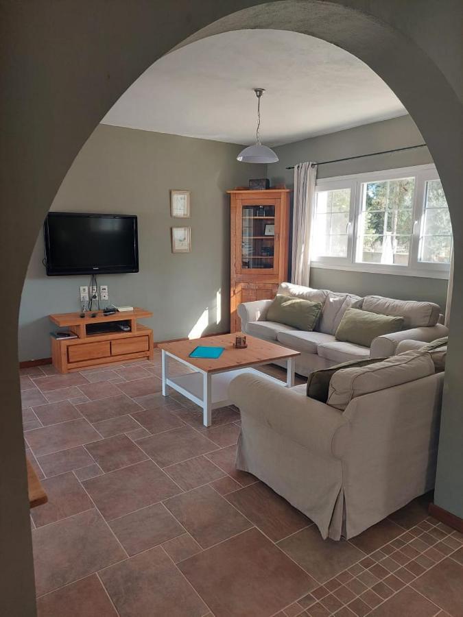 Villa Morris Nidhrion Exteriör bild